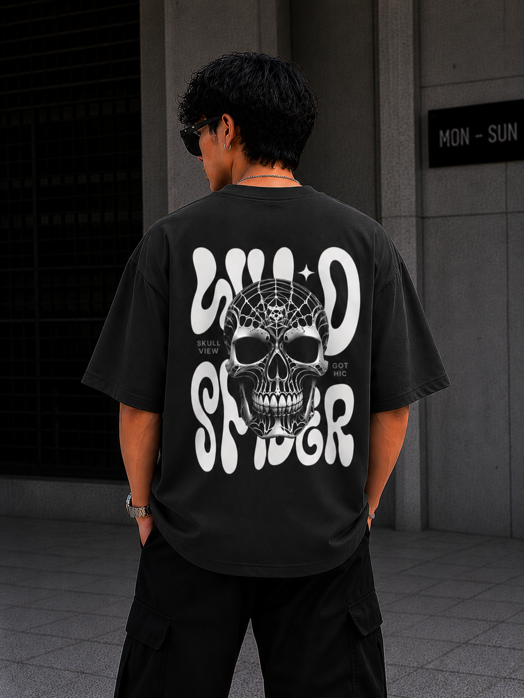 Wearflex “Wild Spider” Oversized Graphic T-Shirt – Dark Streetwear Edition