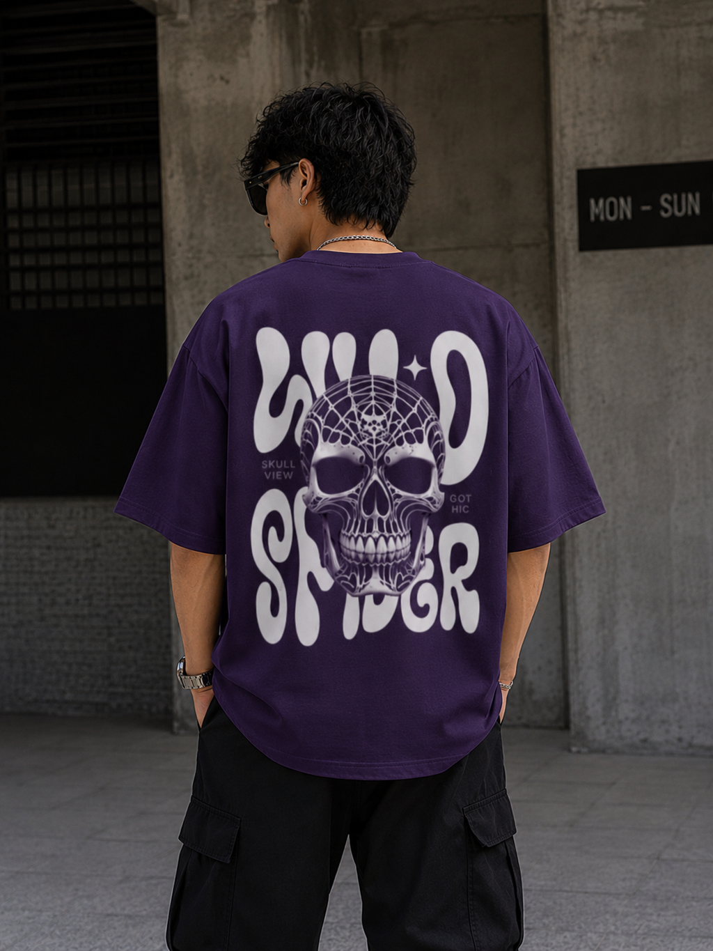 Wearflex “Wild Spider” Oversized Graphic T-Shirt – Dark Streetwear Edition